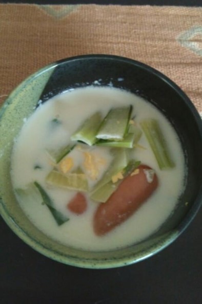 余った生クリームで中華スープの写真