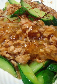 マロニープチプチ海藻麺と胡瓜の中華炒め