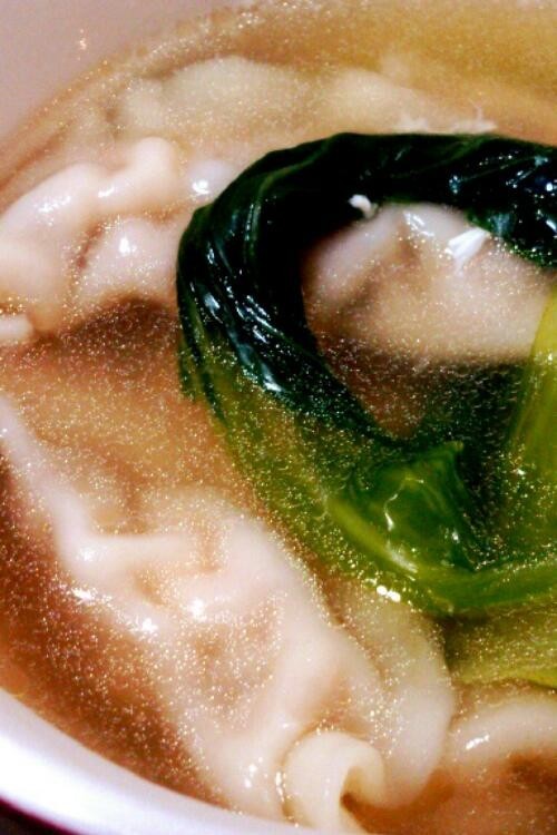 海老入り水餃子のスープの画像