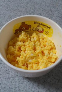 離乳食♡レンジで簡単炒り卵