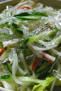 海藻麺でキラキラ新食感サラダ