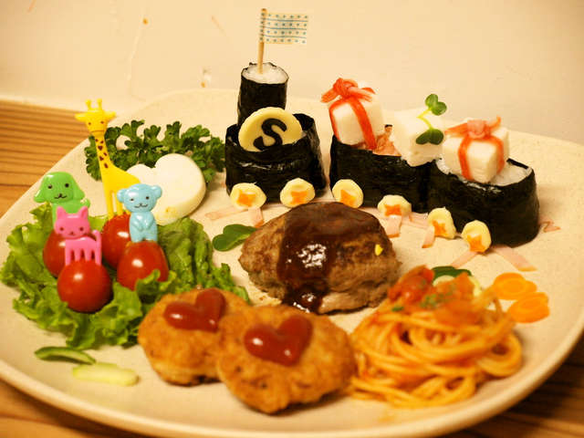 トップ100 子供 誕生日 ご飯 2歳 かわいい子供たちの画像 トップ100 子供 誕生日 ご飯 2歳 かわいい子供たちの画像