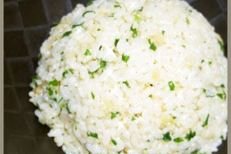 炊飯器で超簡単ながっつきガーリックライス レシピ 作り方 By しるびー１９７８ クックパッド 簡単おいしいみんなのレシピが352万品