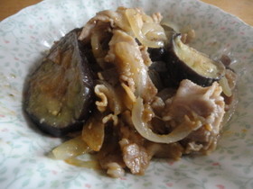 新タマネギとナスとポークの甘辛みそ炒め