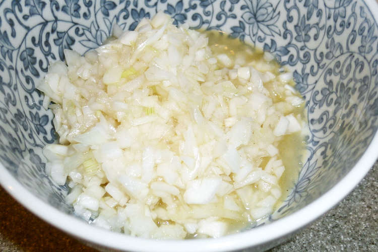玉ねぎで作る ネギ塩だれ風 レシピ 作り方 By ポネポネット クックパッド 簡単おいしいみんなのレシピが352万品
