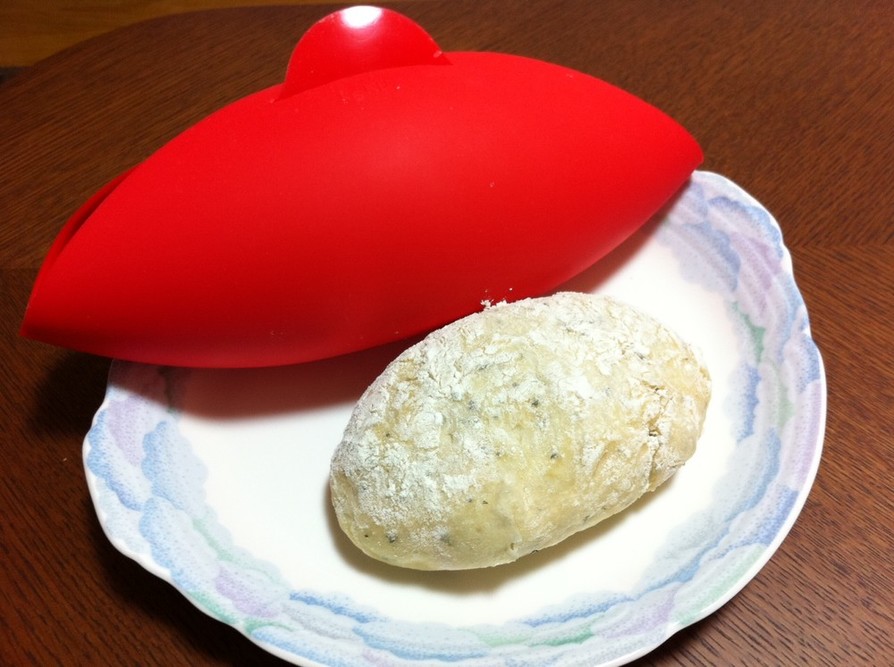 小さなバジルパン☆ルクエde白パン☆の画像