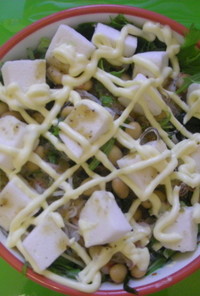 豆たっぷり！ヘルシー海藻麺の和風サラダ