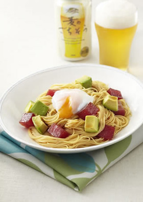 まぐろとアボカドの冷製パスタ