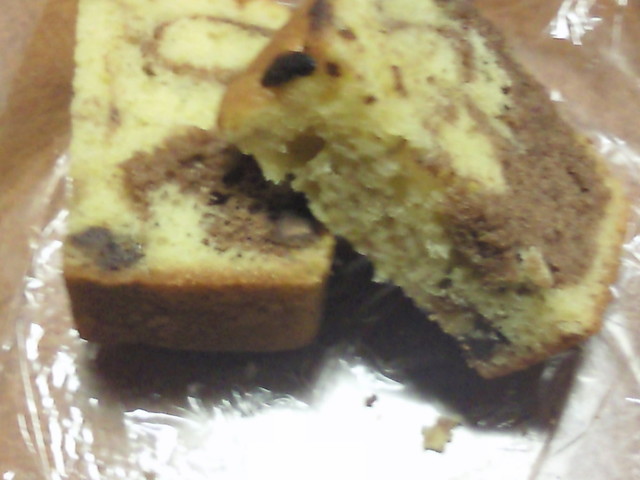 １度に２種類のケーキ 洋酒 チョコケーキ レシピ 作り方 By Rose マリン クックパッド 簡単おいしいみんなのレシピが349万品