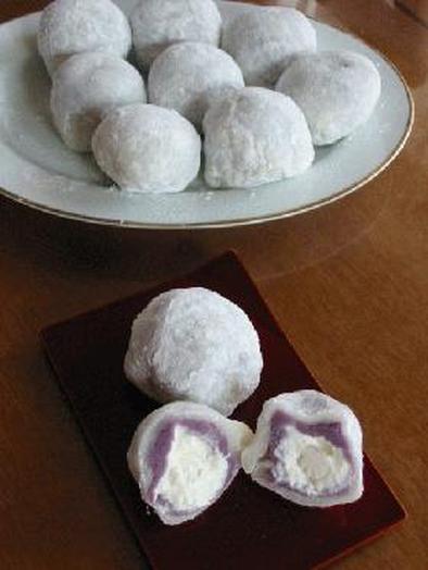 紫芋のミルキー生クリーム大福の写真