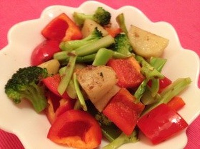 彩り野菜のアンチョビ炒めの写真