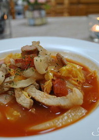 豚肉とキャベツのトマトスープ