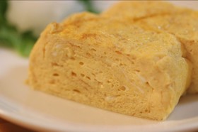 ほんのり甘じょっぱい*卵3個の出し巻き卵