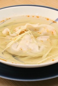 水餃子のサンラータン風スープ