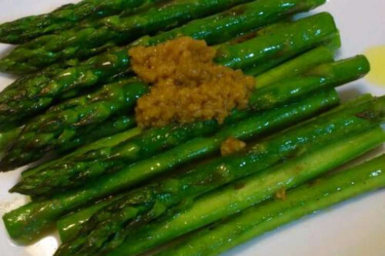 焼きアスパラに味噌オリーブソース レシピ 作り方 By 花楓mama クックパッド 簡単おいしいみんなのレシピが363万品