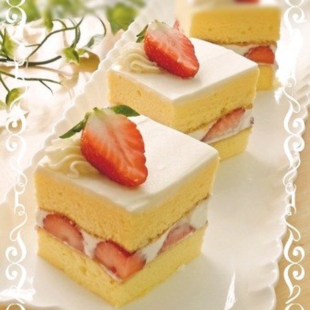 シフォン生地で簡単ショートケーキ レシピ 作り方 By レアレアチーズ クックパッド