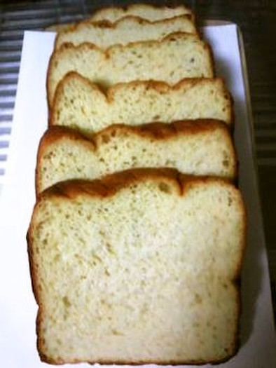 HB 糖質オフ大豆粉パン（１．５斤）の写真