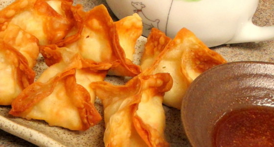 カニとクリームチーズワンタンのレシピ