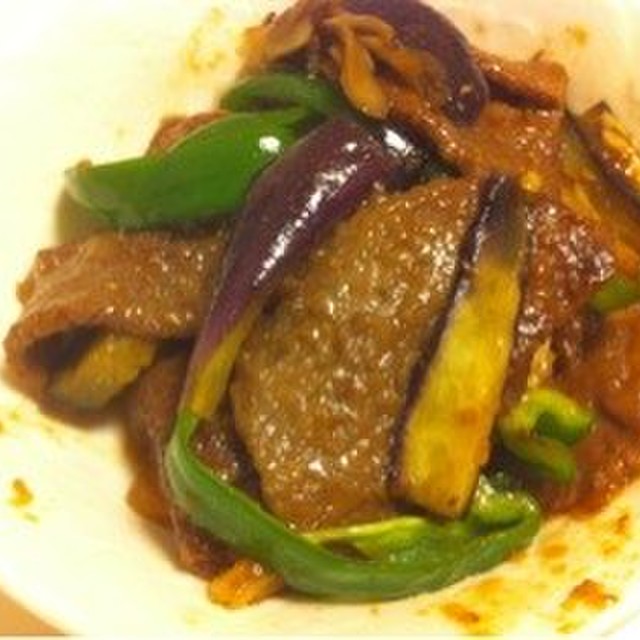 ナスと牛肉の簡単 焼肉のタレ炒め レシピ 作り方 By ポテトマヨネーズ クックパッド