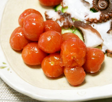 ミニトマトの麺つゆ漬けの写真