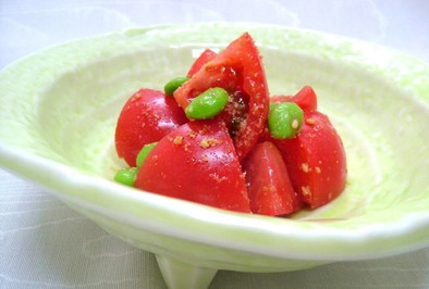 完熟トマトの黒酢ごま和えの写真
