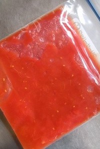 パキッと使える冷凍保存♪トマトの水煮