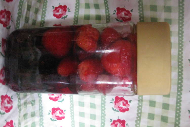 砂糖なしでも甘い いちごのワイン漬け レシピ 作り方 By Risalococo クックパッド 簡単おいしいみんなのレシピが365万品