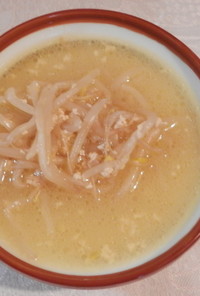 生クリームのモヤシスープ