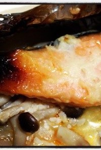 鮭の西京漬けプラス塩麹のホイル焼き