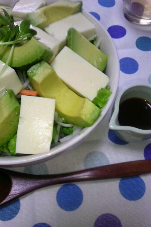 ♡豆腐とアボカドのヘルシー丼♡の画像