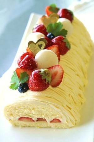 ⁂ホワイトカスタード⁂苺ケーキの画像