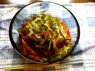 トムヤム冷麺の写真