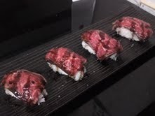 牛もも肉のタタキ寿司～バルサミコソース～の画像