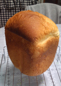 ＨＢで塩麹入り湯種食パン