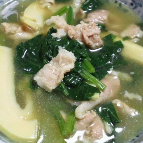 簡単！タケノコと豚肉の中華風スープ