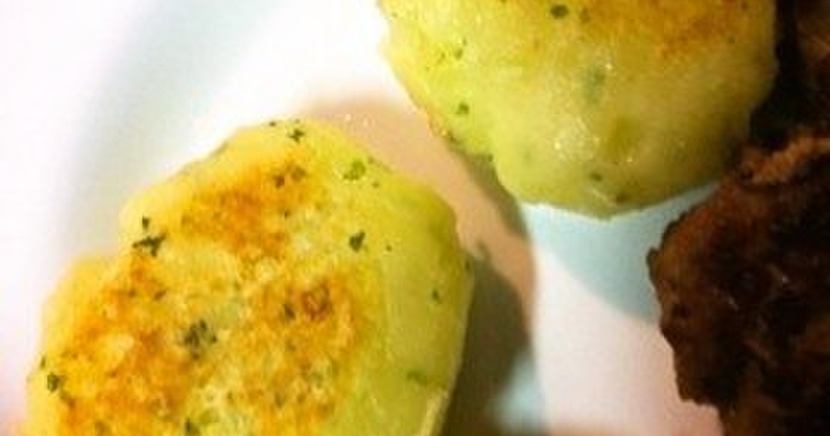 離乳食 9ヶ月 ジャガイモおやき レシピ 作り方 By Ibumiki クックパッド 簡単おいしいみんなのレシピが360万品