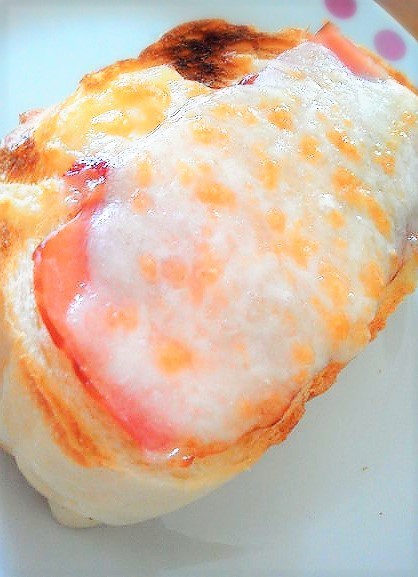 朝ごはんに！簡単マヨチーズトースト♪の画像