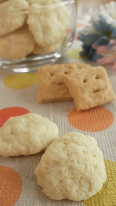 手でぺったん★子どもと作るレンジクッキーの写真