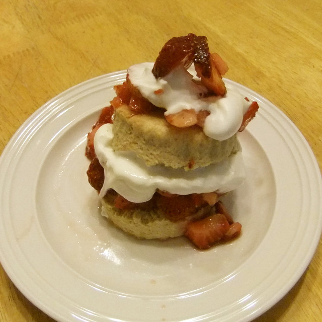 アメリカ版ストロベリーショートケーキ レシピ 作り方 By Tbites クックパッド 簡単おいしいみんなのレシピが350万品