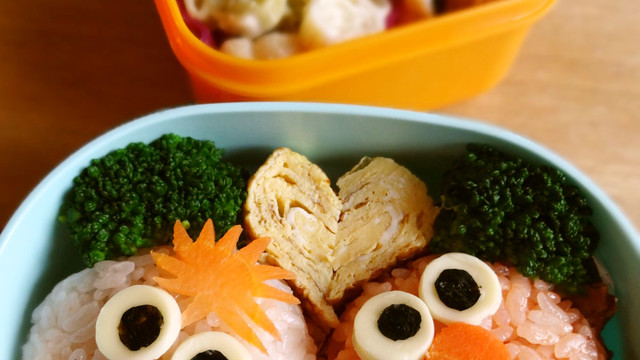 簡単 エルモ モッピーラッキー キャラ弁 レシピ 作り方 By ささぼんママ クックパッド 簡単おいしいみんなのレシピが355万品 簡単 エルモ モッピーラッキー キャラ弁 レシピ 作り方 By ささぼんママ クックパッド 簡単おいしいみんなのレシピが355万品