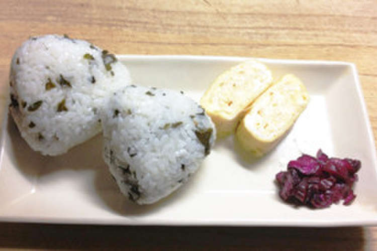 めかぶ茶のおにぎり レシピ 作り方 By ふんばろう京都支部 クックパッド 簡単おいしいみんなのレシピが366万品