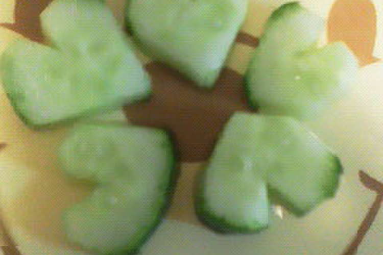 塩もみキュウリ ハートバージョン レシピ 作り方 By きくsun クックパッド 簡単おいしいみんなのレシピが359万品