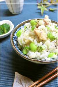 焼き鳥（缶詰）・梅・枝豆の混ぜご飯