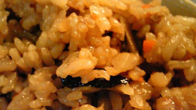 かしわ飯 福岡の味 レシピ 作り方 By Hatuki09 クックパッド 簡単おいしいみんなのレシピが352万品