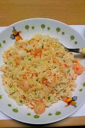 冷やご飯で簡単!エビピラフ!