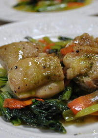 チキンと小松菜のバジル風味 