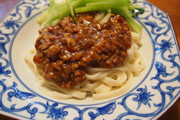 北京風炸醤麺 ジャージャー麺 レシピ 作り方 By 酒豪男子 クックパッド 簡単おいしいみんなのレシピが359万品