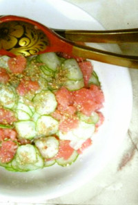 ピンク・グレープフルーツと胡瓜のサラダ