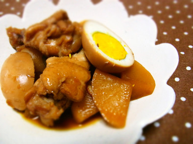 鶏肉と卵のマーマレード煮の写真