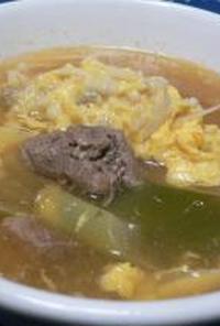 牛肉と卵の韓国風スープ